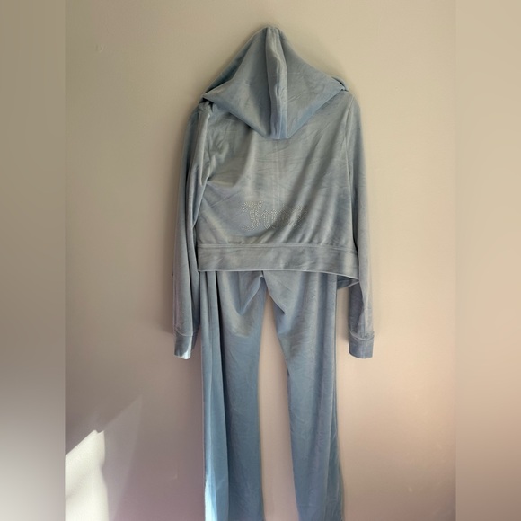 Juicy Couture ‘Frosted’ Juicy Suit